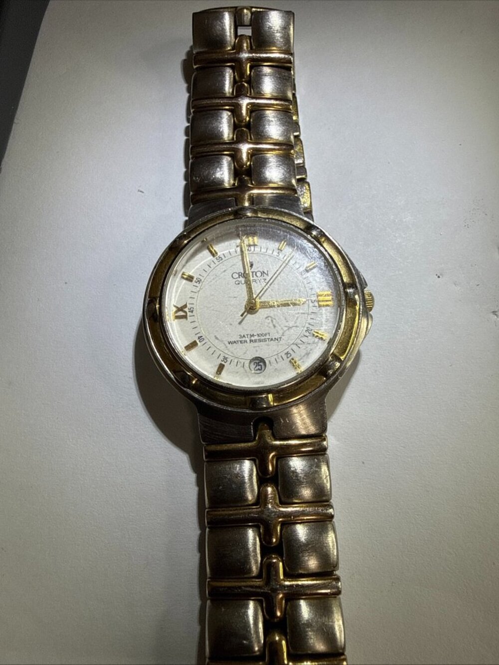 Vintage Croton Quartz Miyota 23K Gold Plated watch Silver/Gold Tone - Mens Works